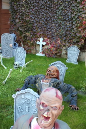 Graveyard Zombies